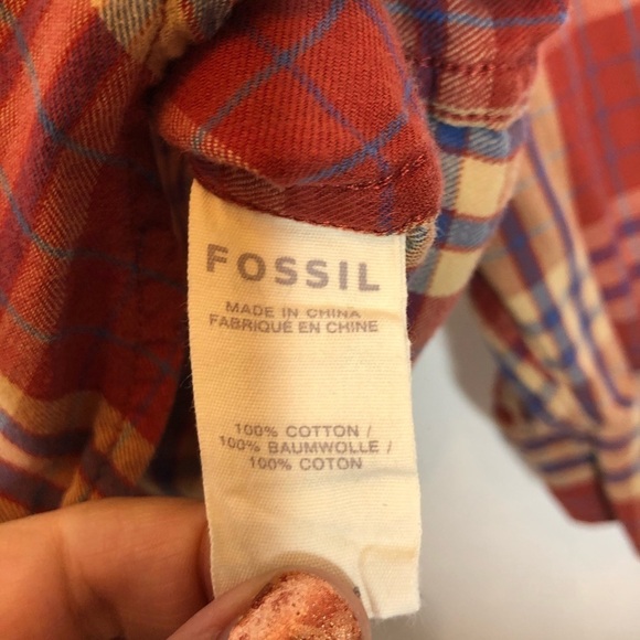 Fossil 54 Red Plaid Vintage Fit Button Down Shirt - Picture 6 of 7